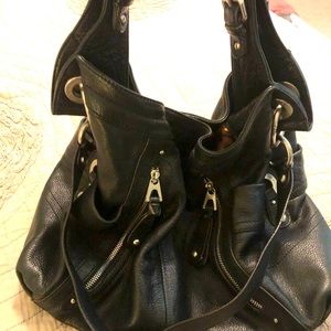 B. Makowsky beautiful rich black leather purse